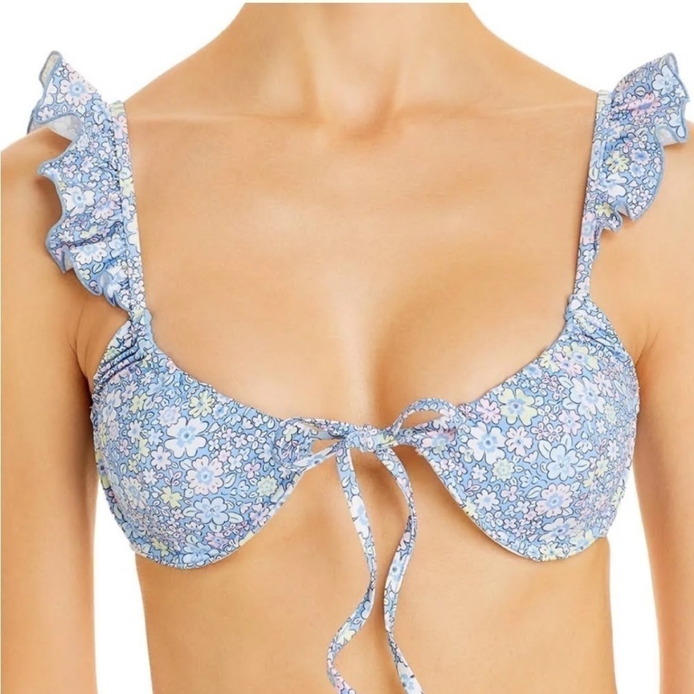 NWT Frankie’s bikinis Birdie Bikini top in springtime